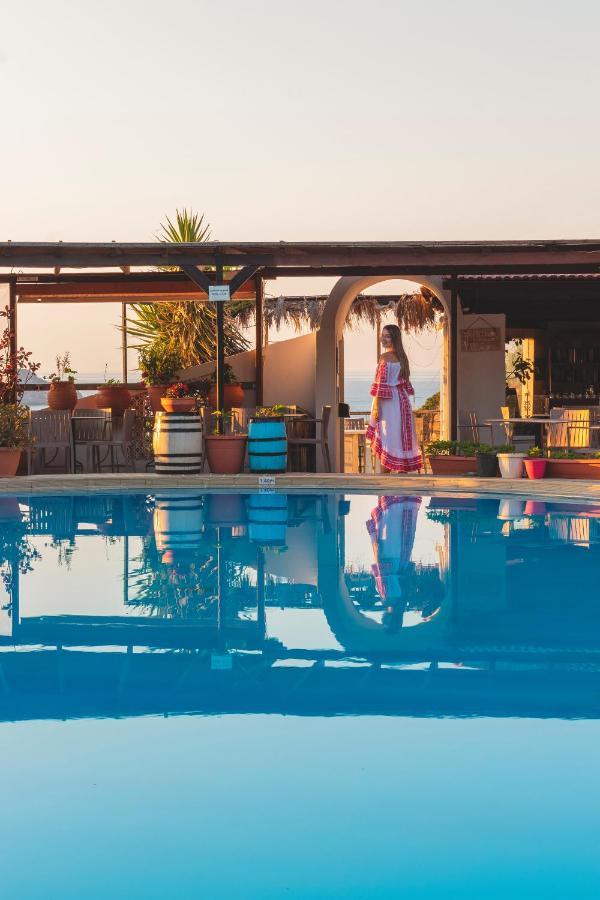 Chrissida Hotel Nea Kydonia 外观 照片